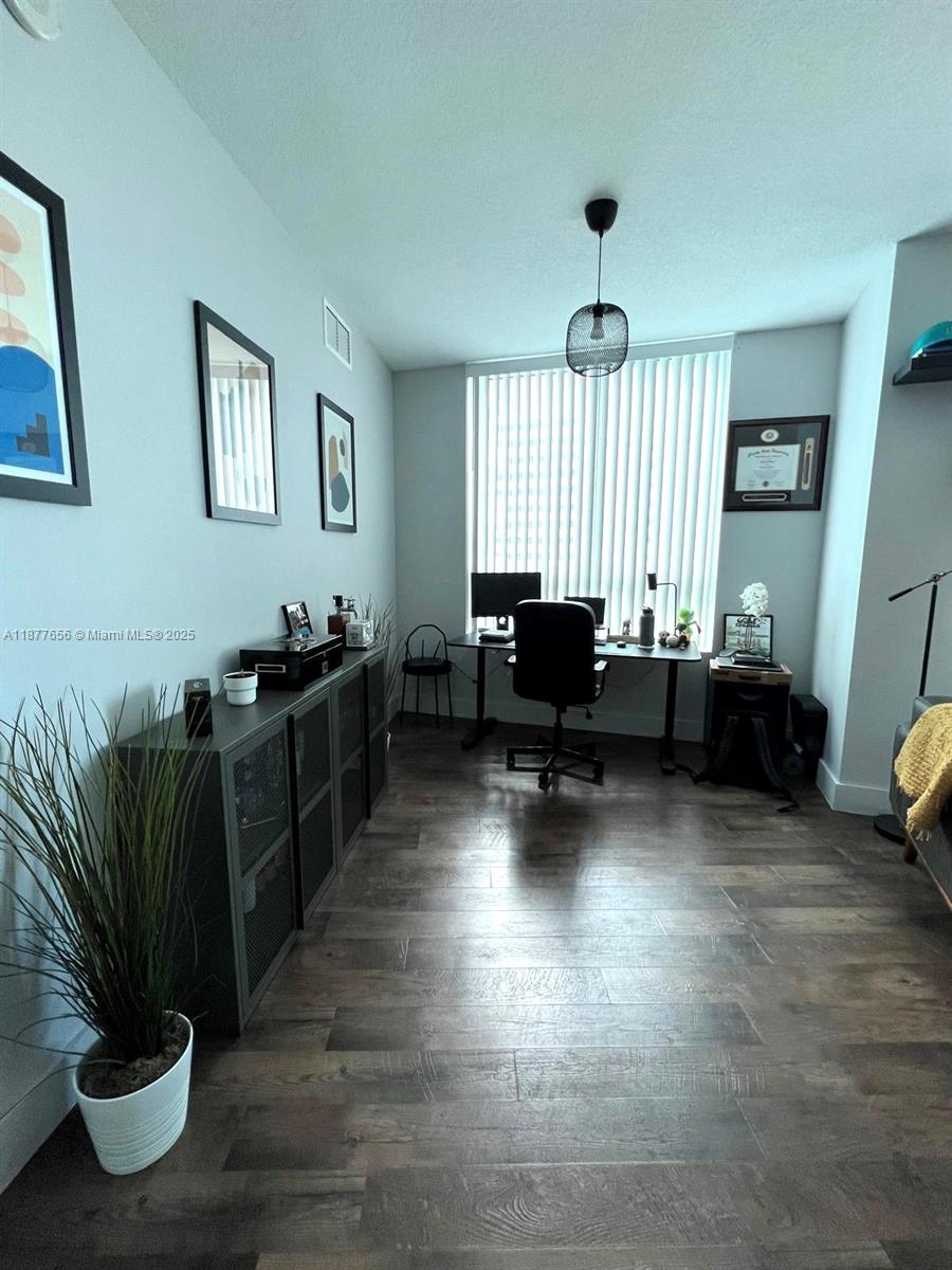 1900 N BAYSHORE DR #2619, Miami FL 33132