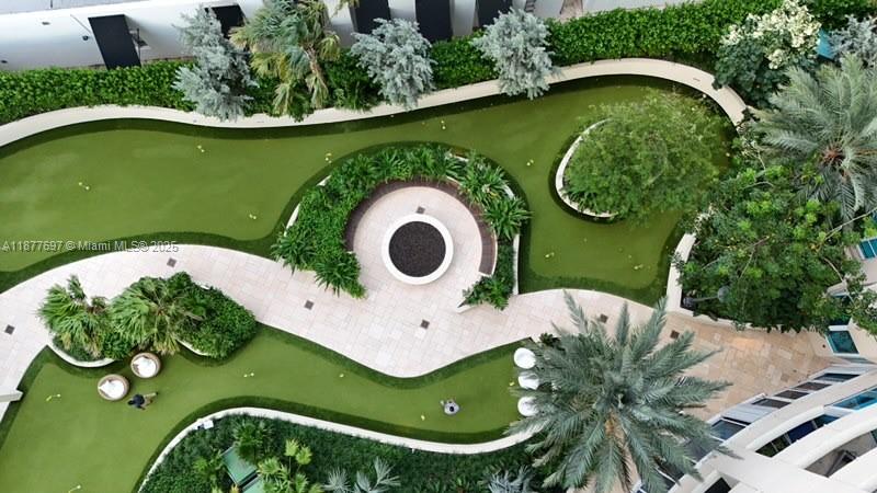 300 S Pointe Dr #2806, Miami Beach FL 33139