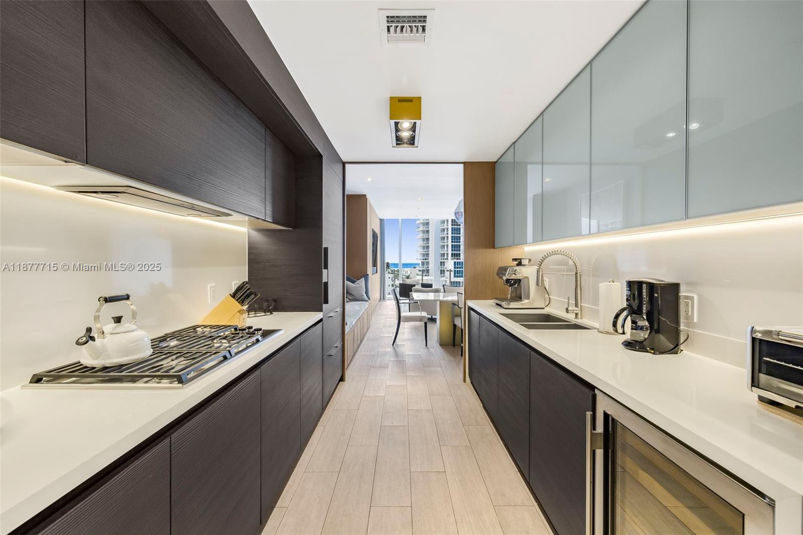 1 Collins Ave #PH702, Miami Beach FL 33139