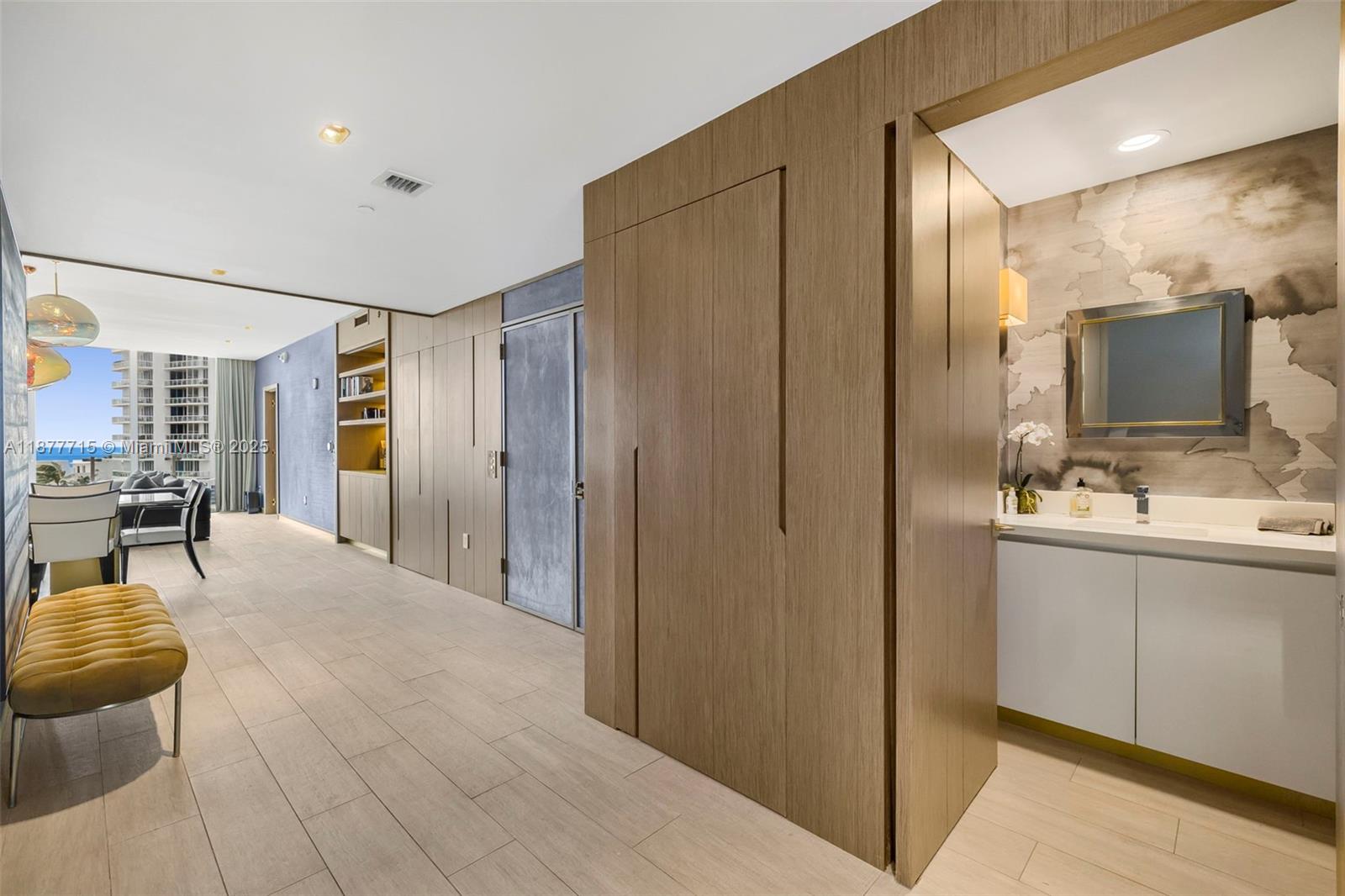 1 Collins Ave #PH702, Miami Beach FL 33139