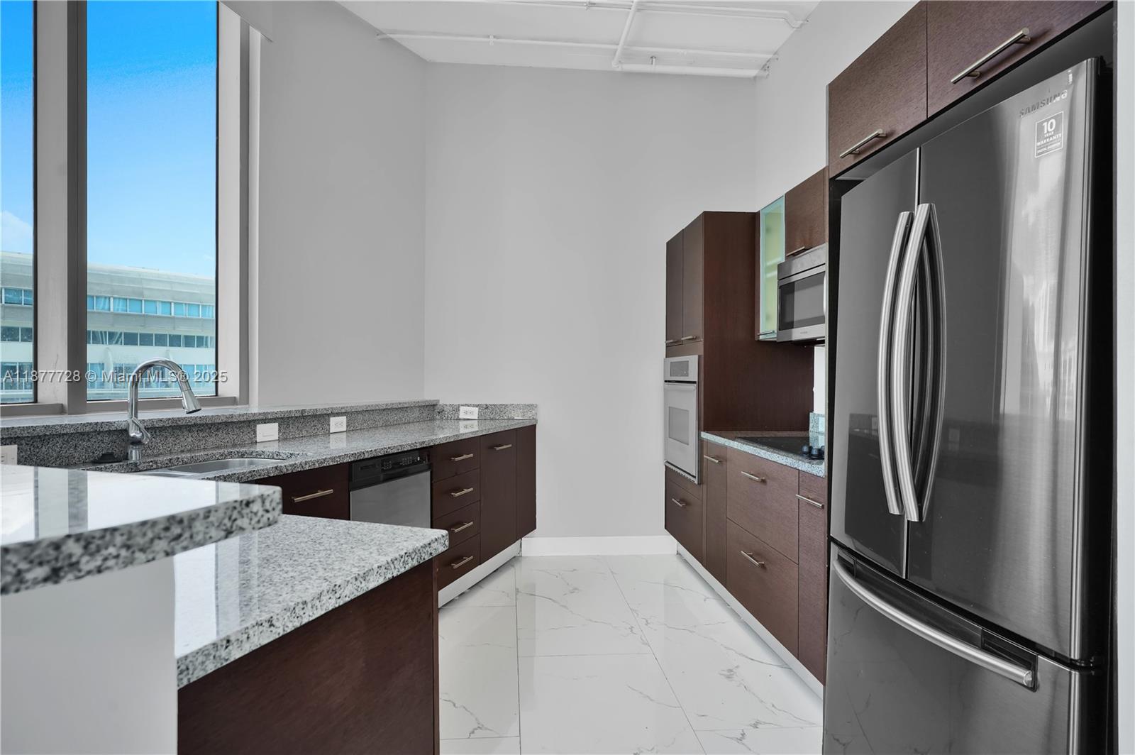 3029 NE 188th St #625, Aventura FL 33180