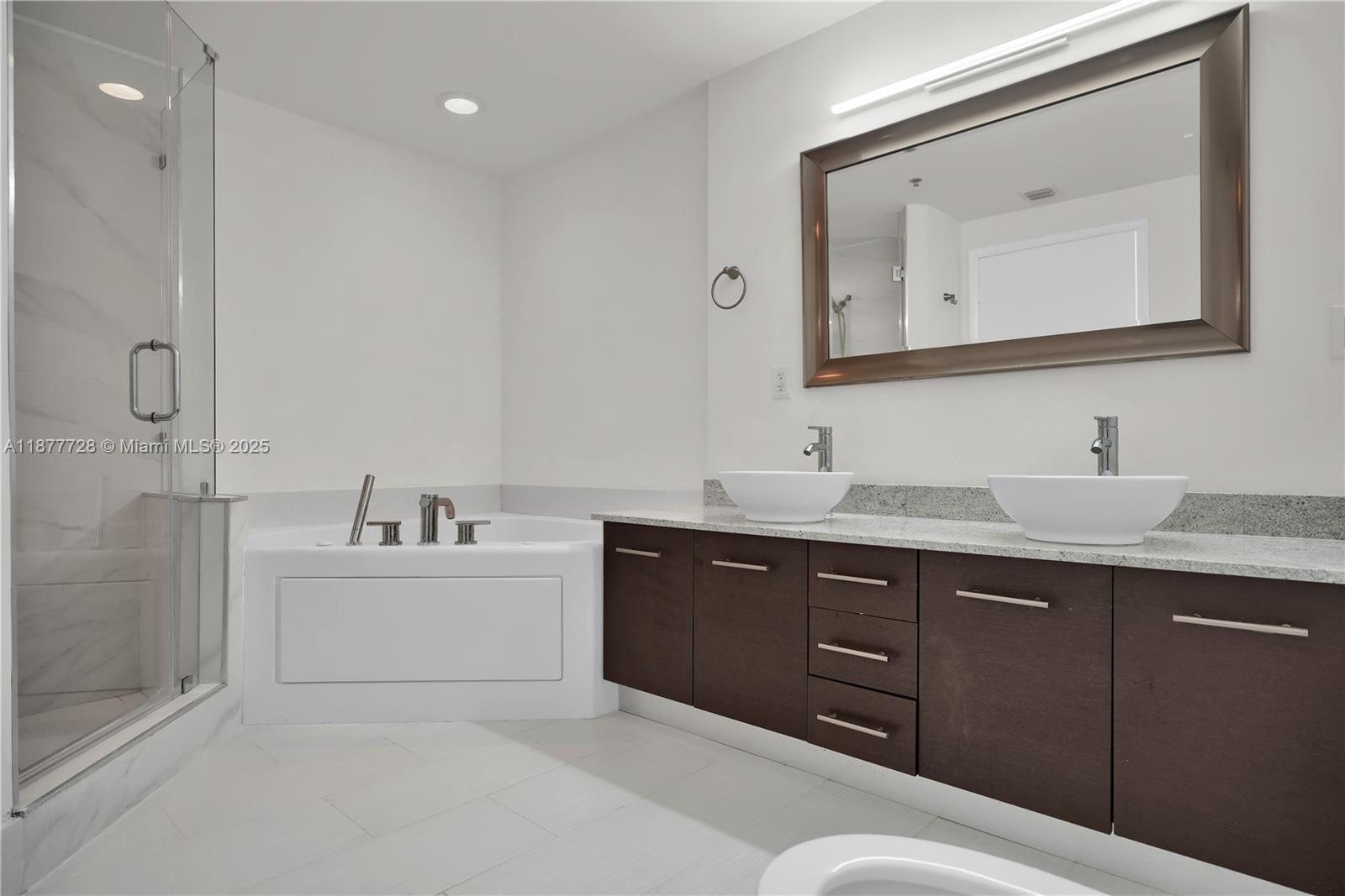 3029 NE 188th St #625, Aventura FL 33180