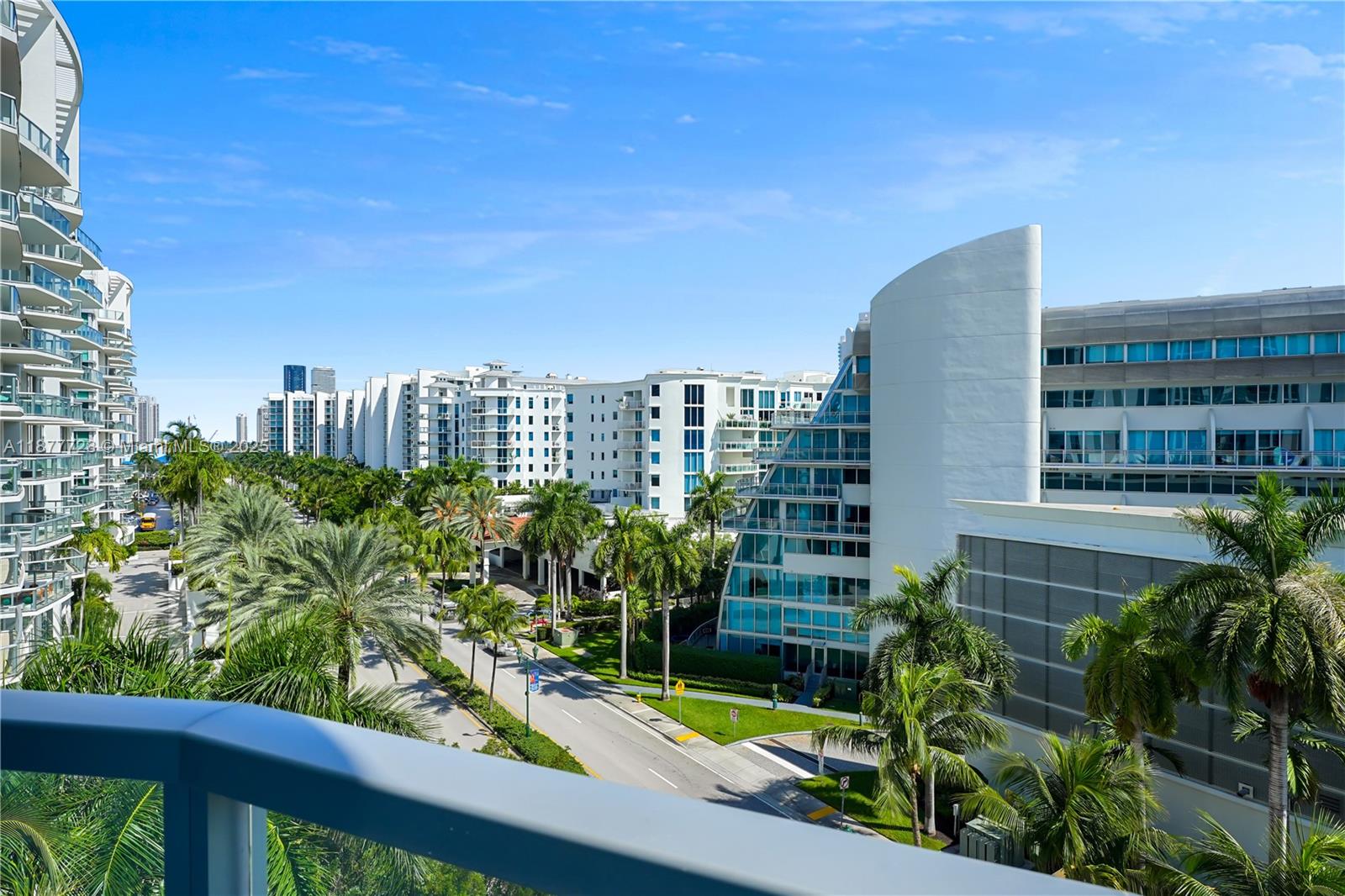 3029 NE 188th St #625, Aventura FL 33180