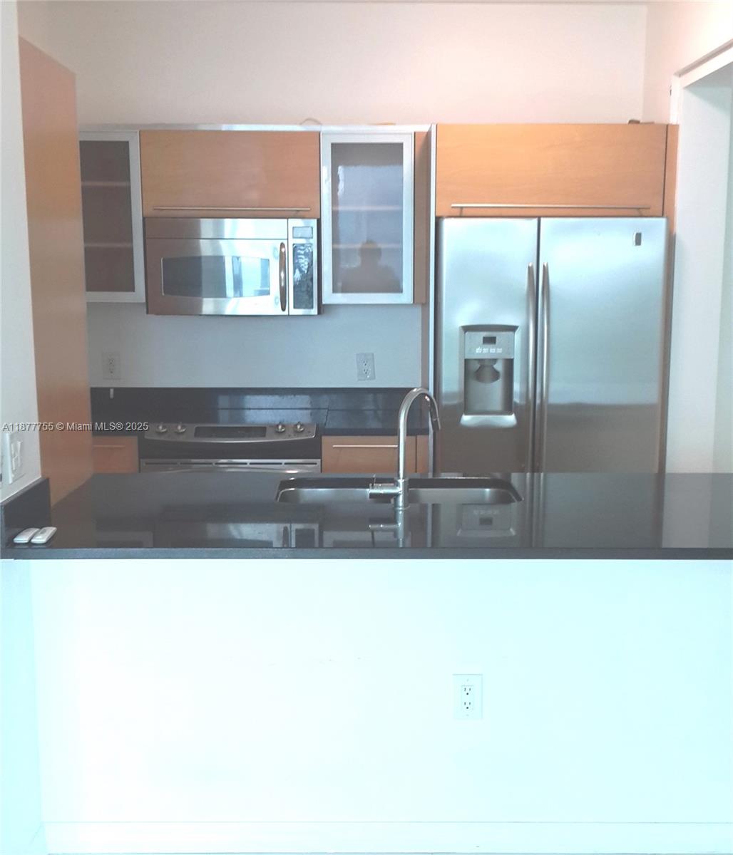 950 Brickell Bay Dr #4005, Miami FL 33131