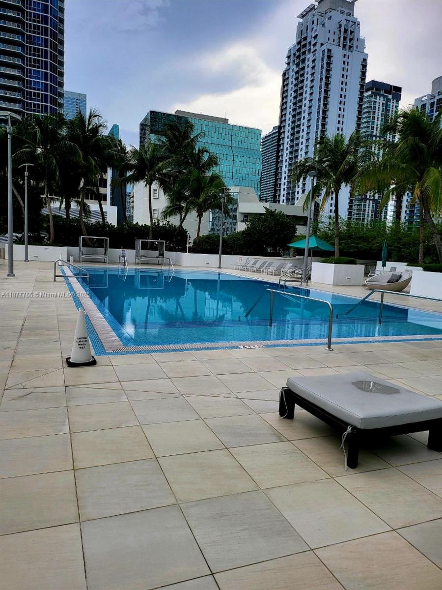 950 Brickell Bay Dr #4005, Miami FL 33131