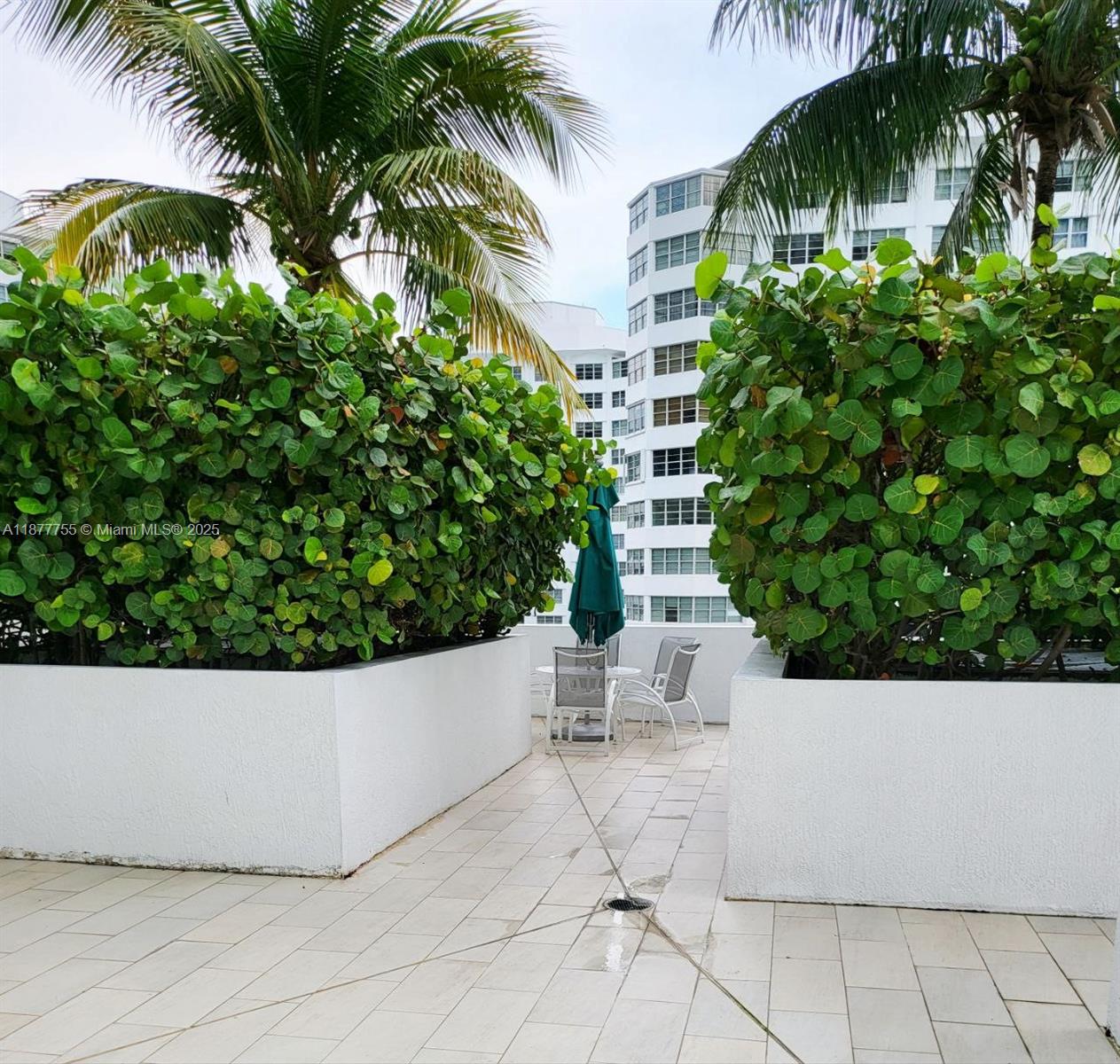 950 Brickell Bay Dr #4005, Miami FL 33131