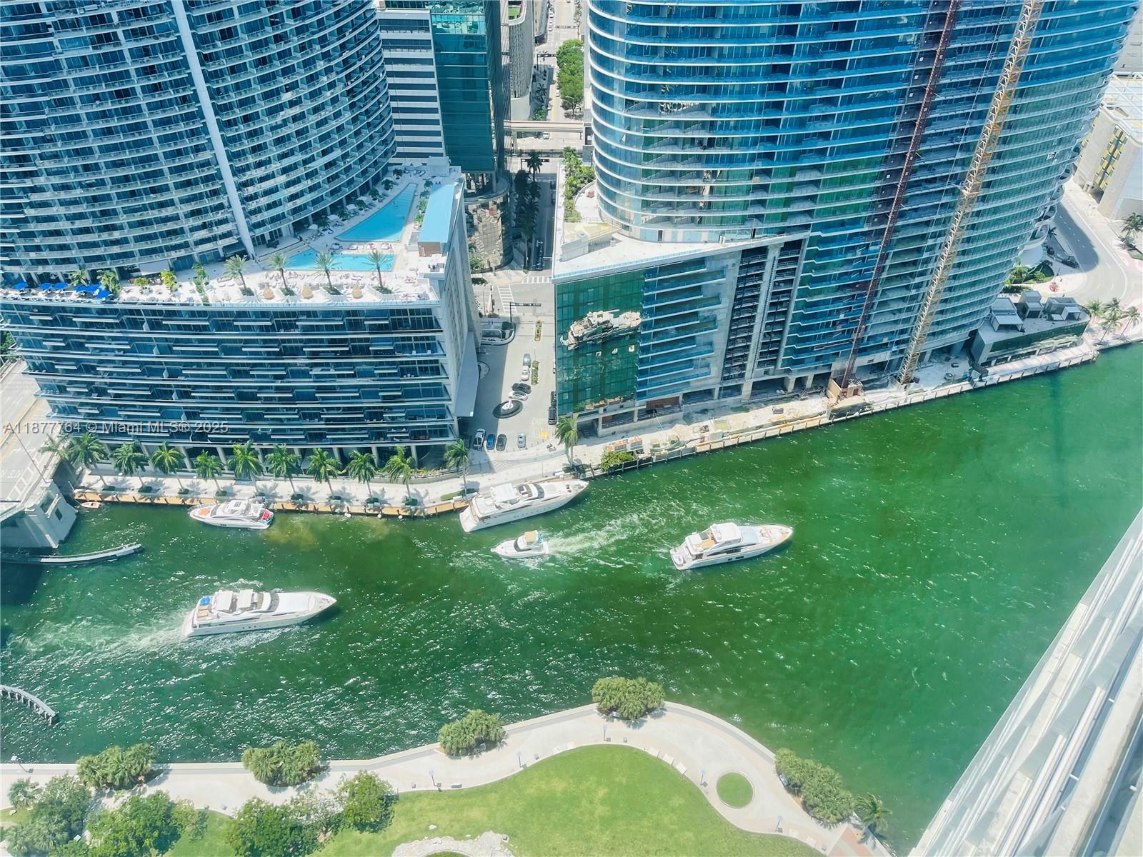 475 Brickell Ave #1910, Miami FL 33131