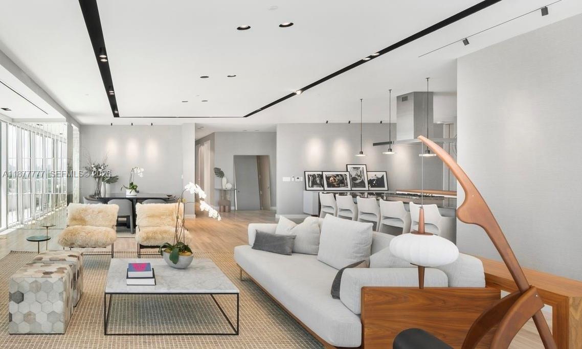 4701 N Meridian Ave #512, Miami Beach FL 33140