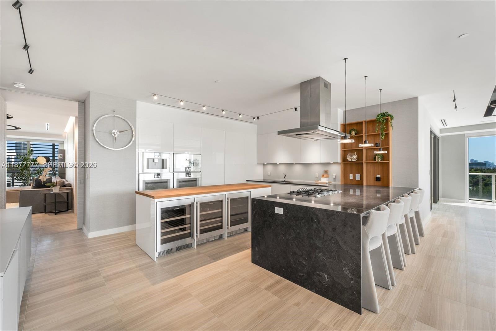 4701 N Meridian Ave #512, Miami Beach FL 33140