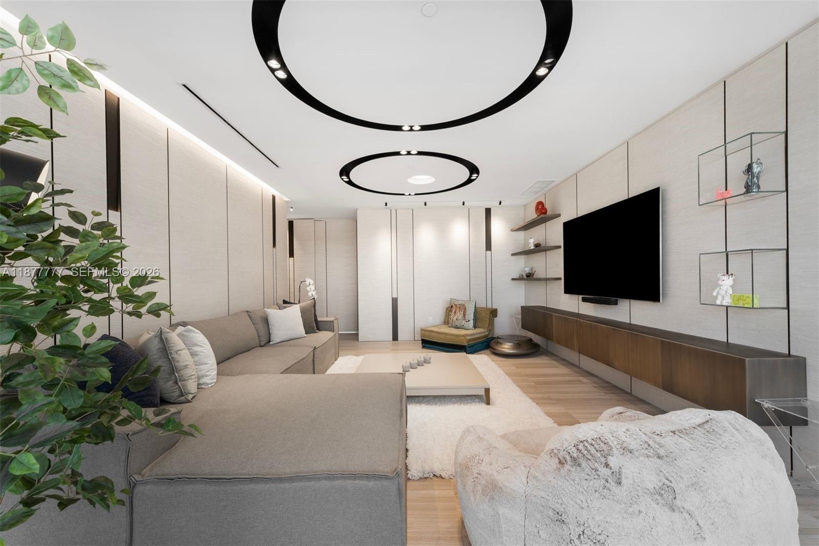 4701 N Meridian Ave #512, Miami Beach FL 33140