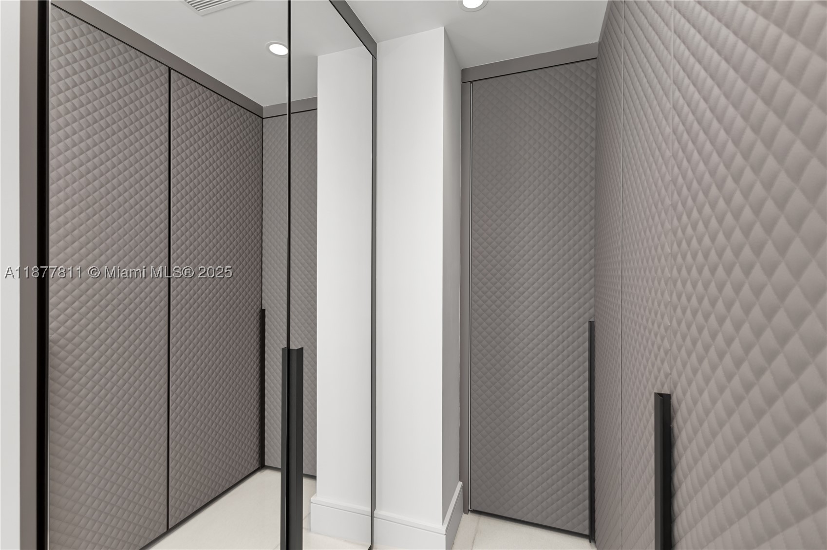 17975 Collins Ave #N-1802, Sunny Isles Beach FL 33160