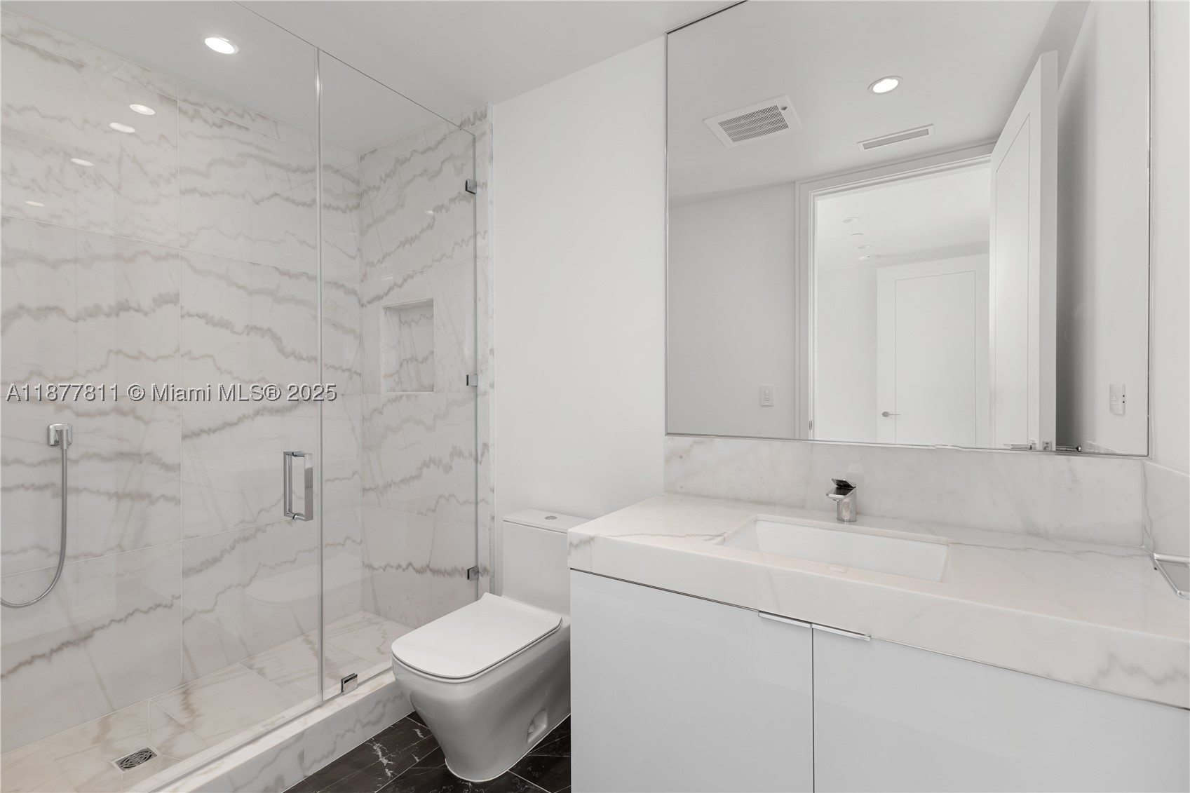 17975 Collins Ave #N-1802, Sunny Isles Beach FL 33160