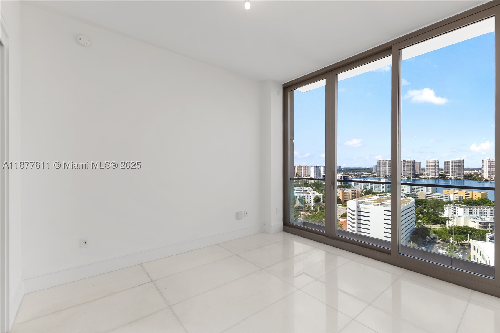 17975 Collins Ave #N-1802, Sunny Isles Beach FL 33160
