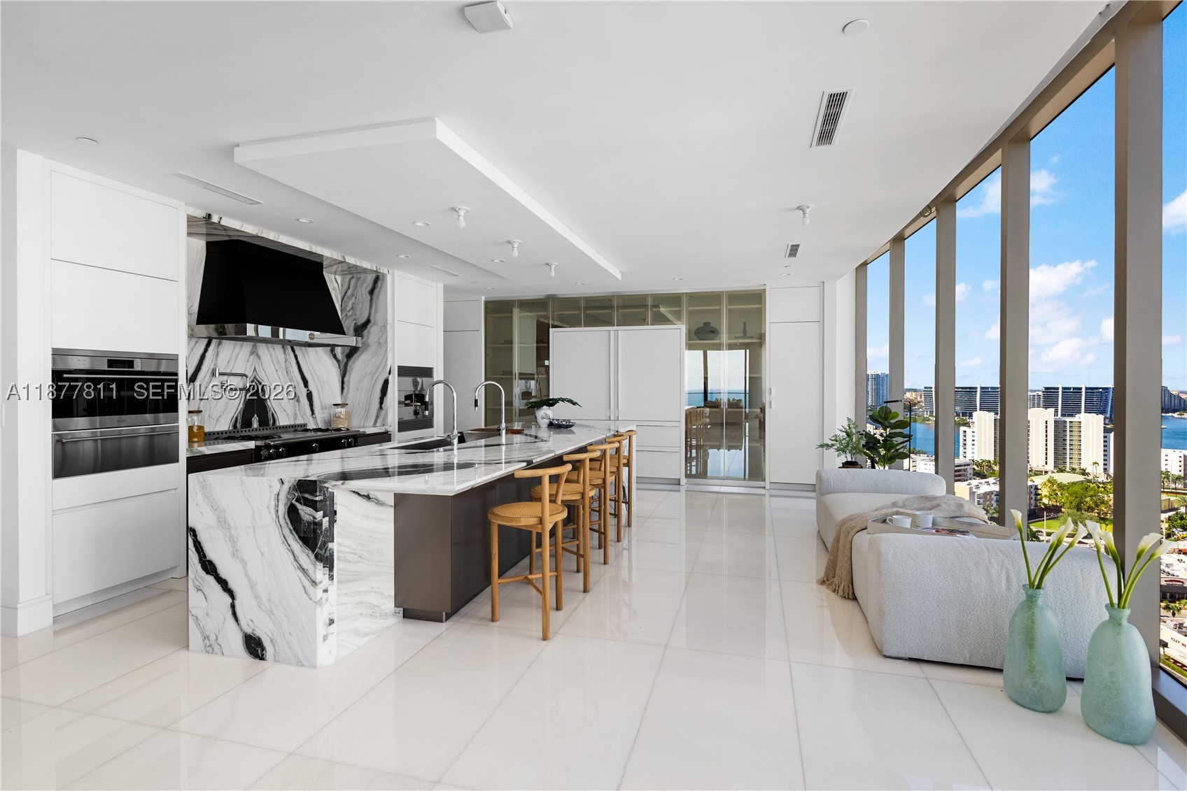 17975 Collins Ave #N-1802, Sunny Isles Beach FL 33160