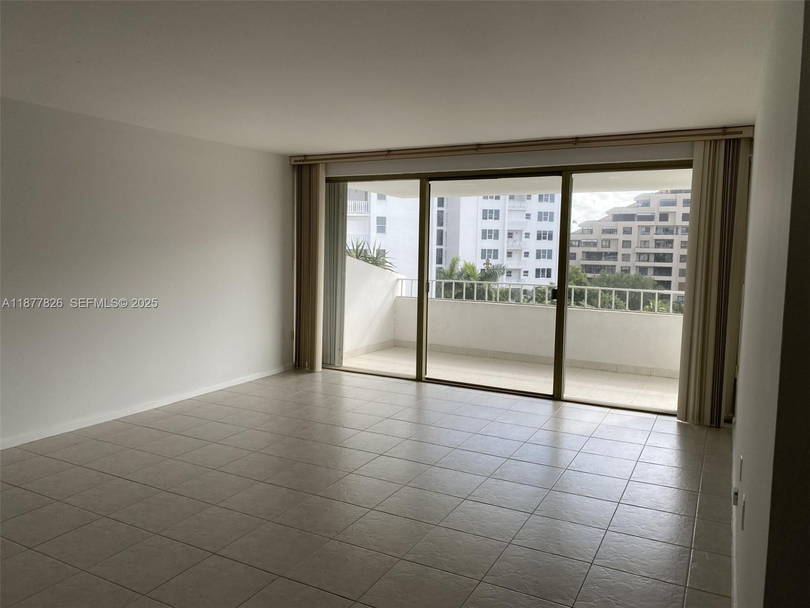 199 Ocean Lane Dr #707, Key Biscayne FL 33149