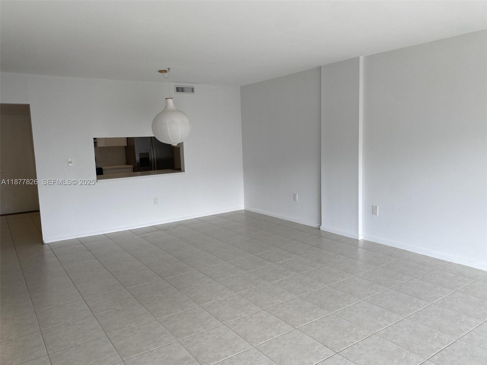 199 Ocean Lane Dr #707, Key Biscayne FL 33149