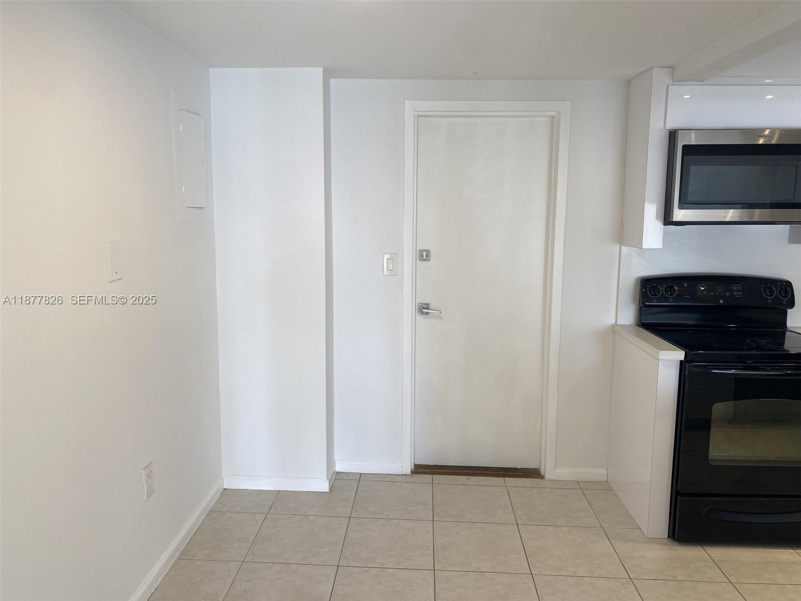 199 Ocean Lane Dr #707, Key Biscayne FL 33149