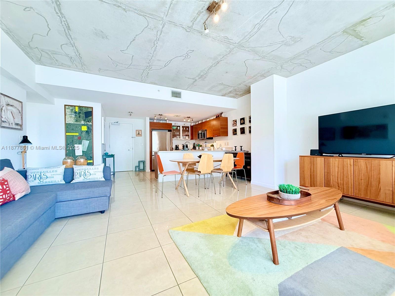 3250 NE 1st Ave #617, Miami FL 33137