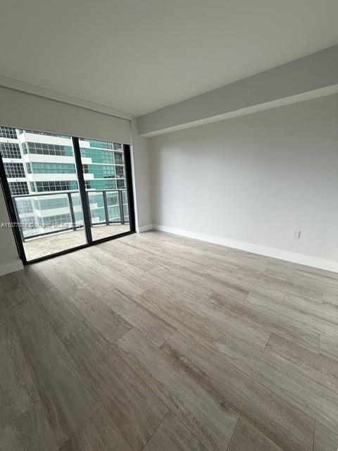 121 NE 34th St #1902, Miami FL 33137