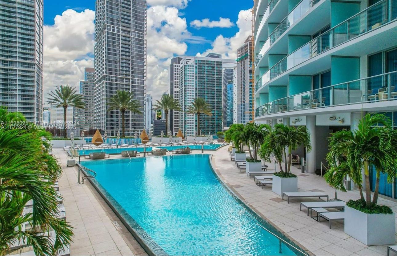 200 Biscayne Boulevard Way #3801, Miami FL 33131