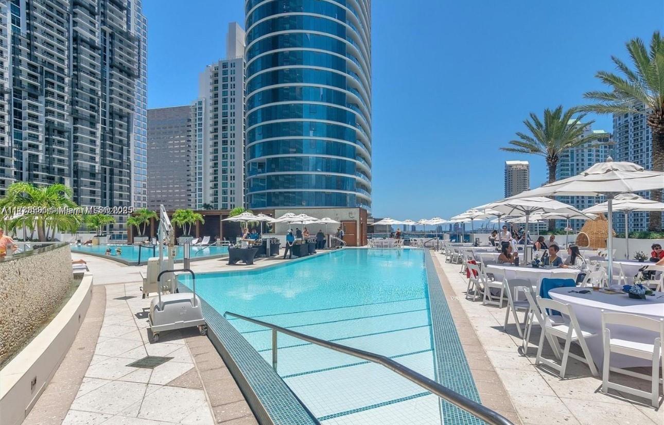 200 Biscayne Boulevard Way #3801, Miami FL 33131