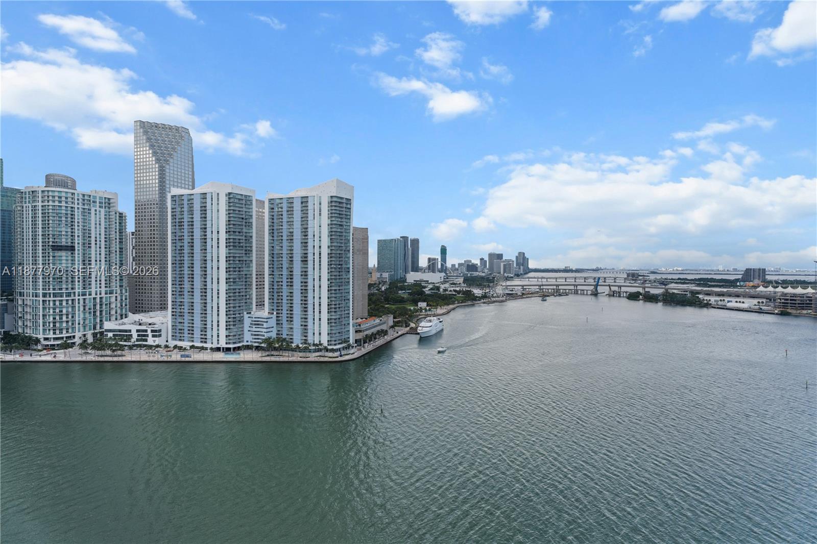 848 Brickell Key Dr #2502, Miami FL 33131