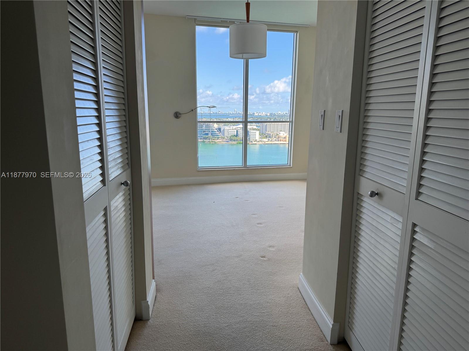 848 Brickell Key Dr #2502, Miami FL 33131