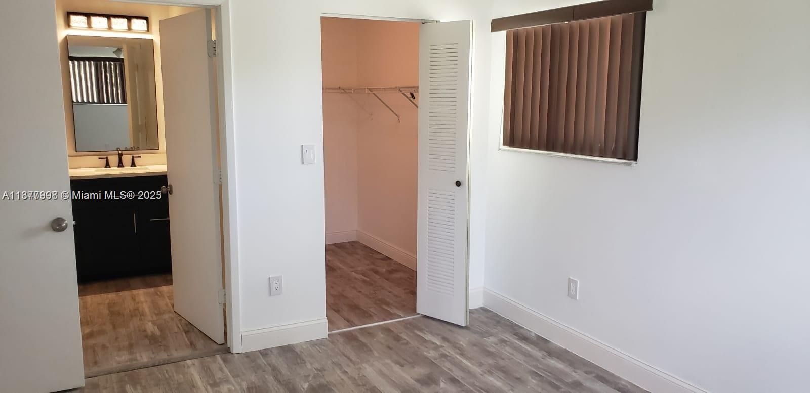 9709 Hammocks Blvd #202, Miami FL 33196