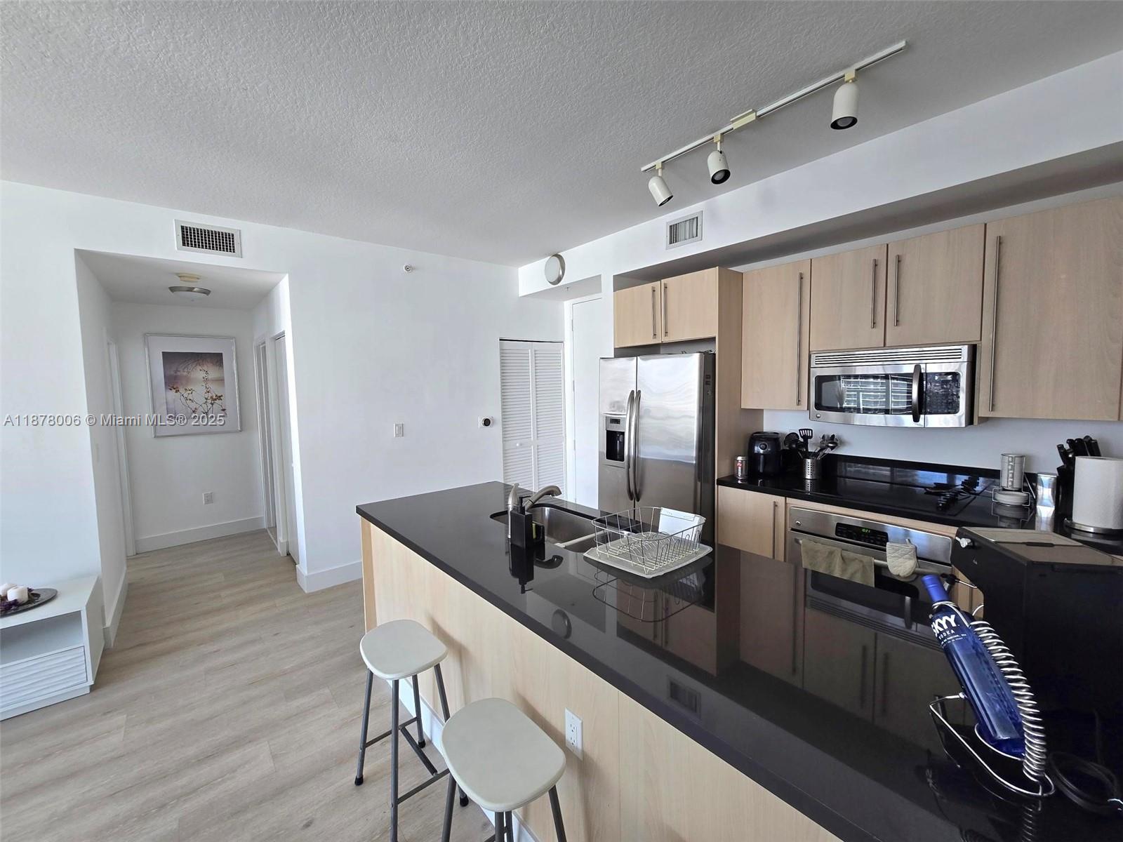 1111 SW 1st Ave #3322-N, Miami FL 33130