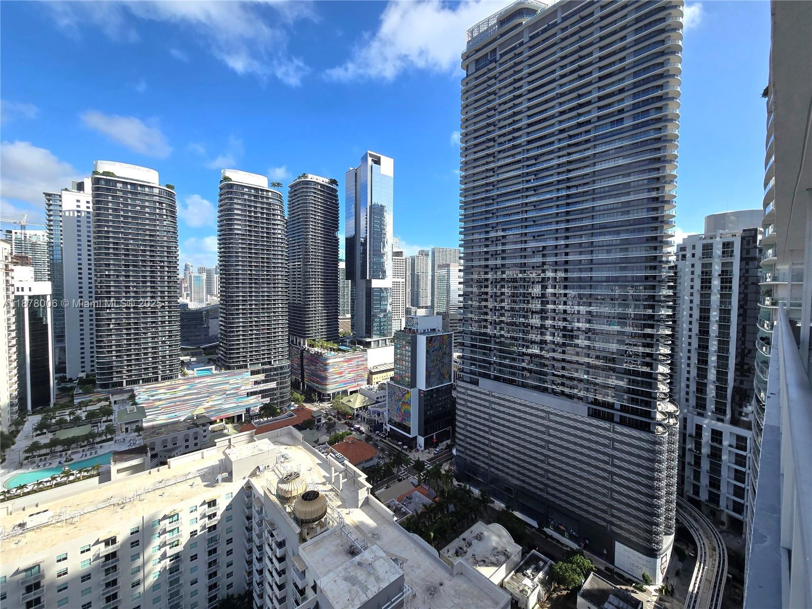 1111 SW 1st Ave #3322-N, Miami FL 33130