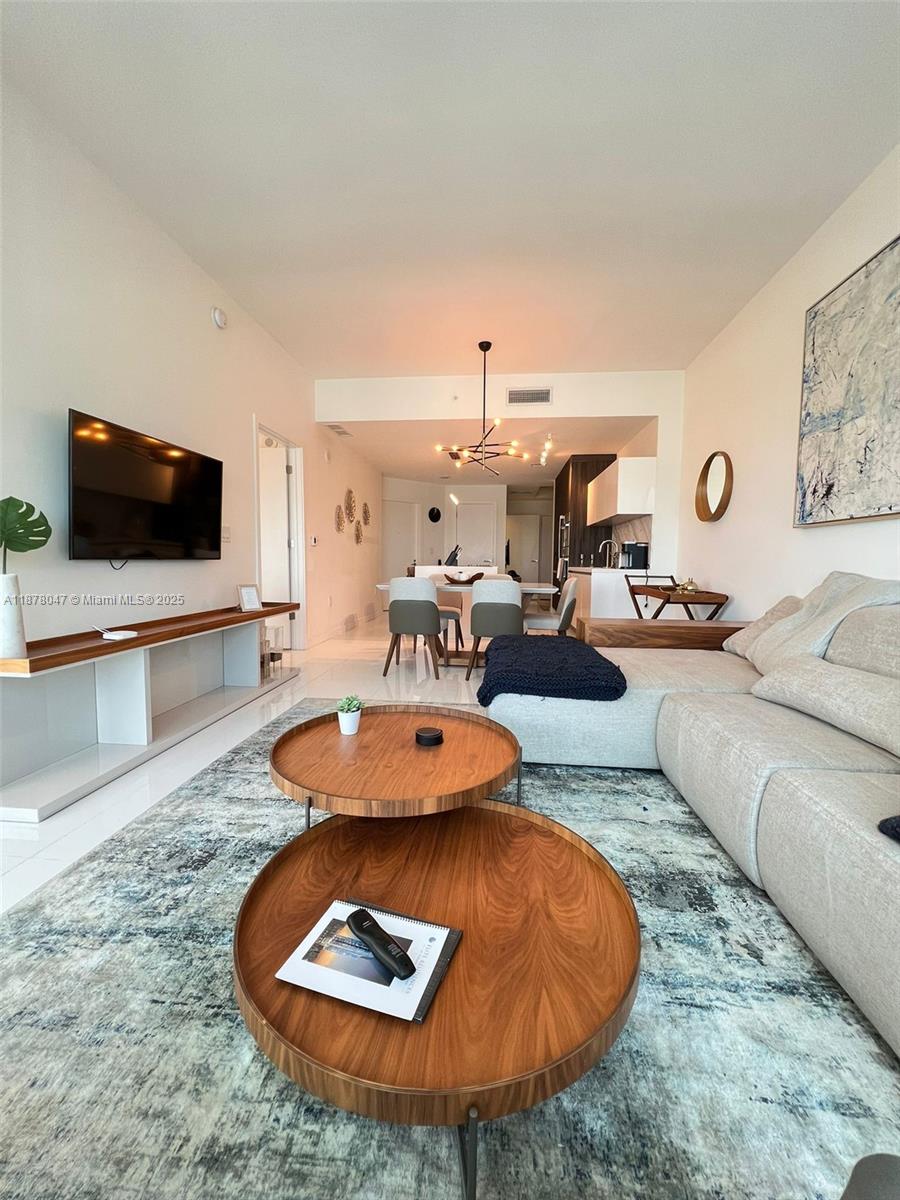 851 NE 1st Ave #1906, Miami FL 33132