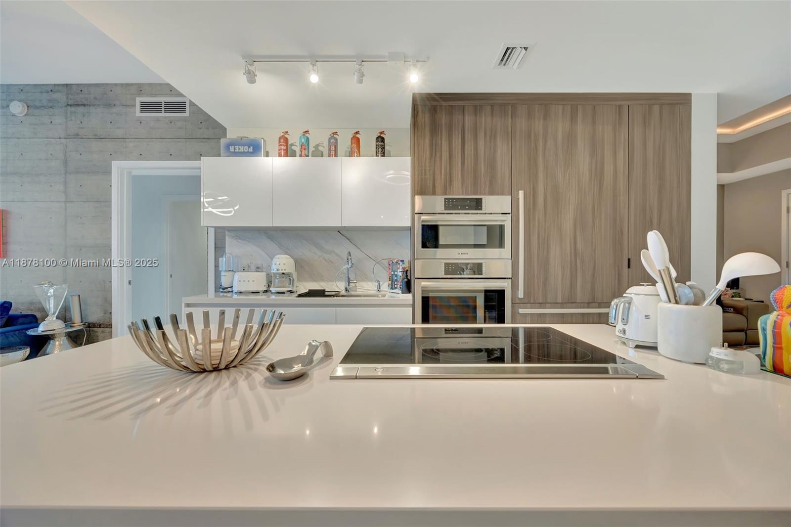 851 NE 1st Ave #2708, Miami FL 33132