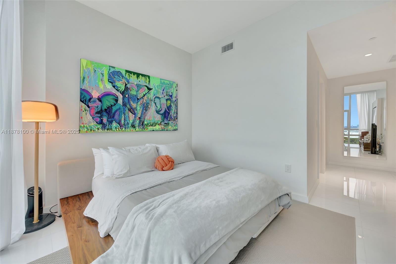 851 NE 1st Ave #2708, Miami FL 33132