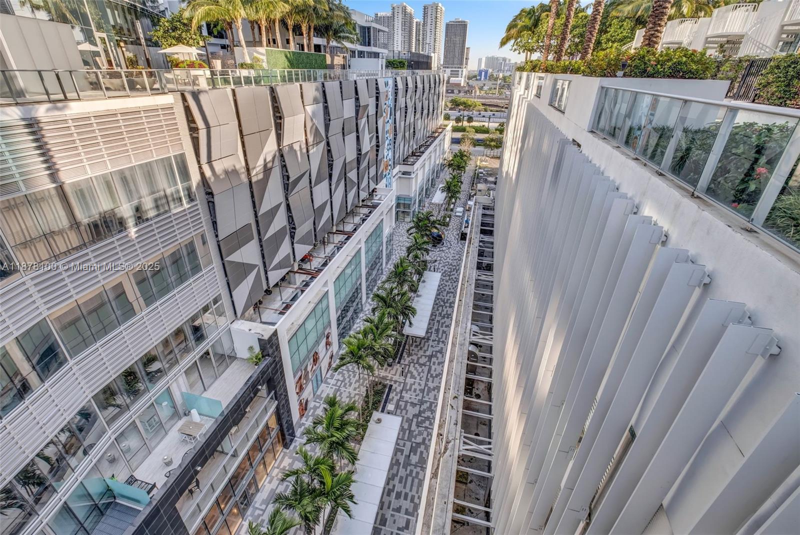 851 NE 1st Ave #2708, Miami FL 33132