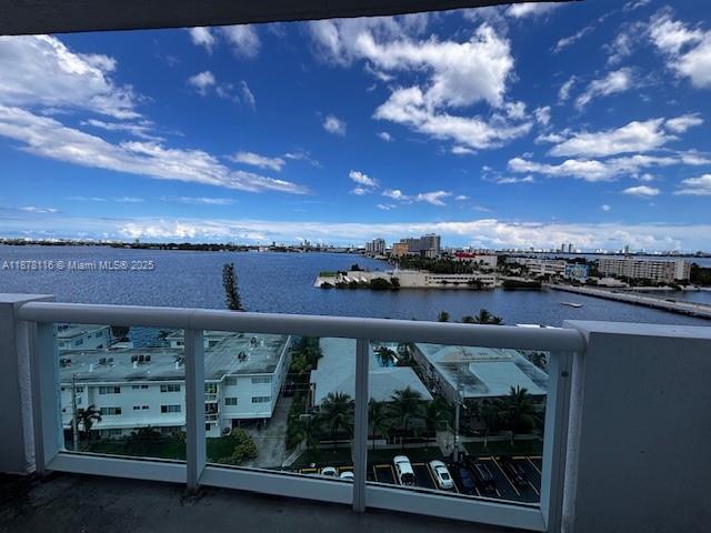 7910 Harbor Island Dr #1004, North Bay Village FL 33141
