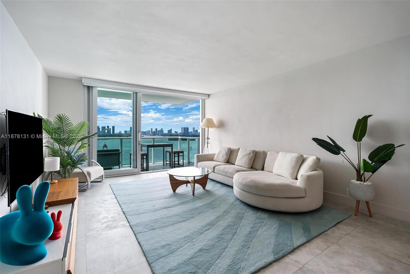1000 West Ave #1515, Miami Beach FL 33139