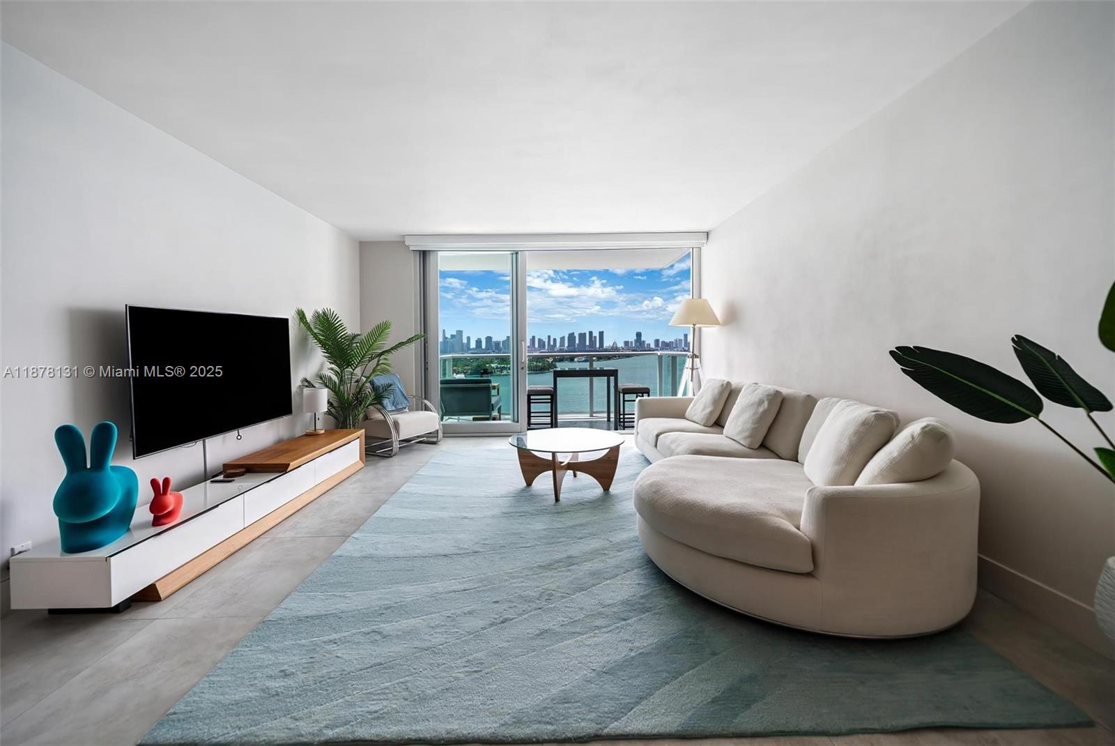 1000 West Ave #1515, Miami Beach FL 33139