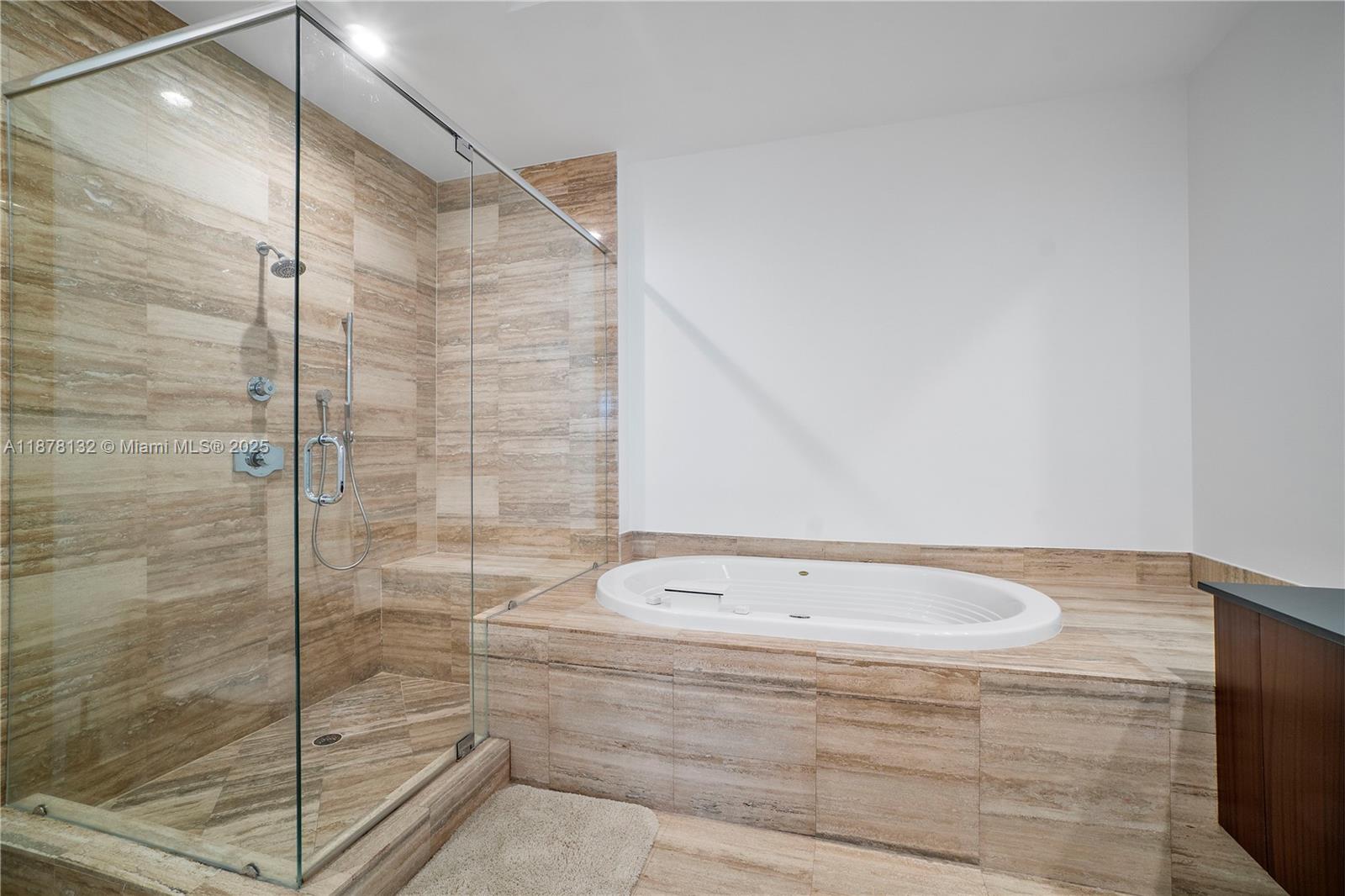 15811 Collins Ave #3907, Sunny Isles Beach FL 33160