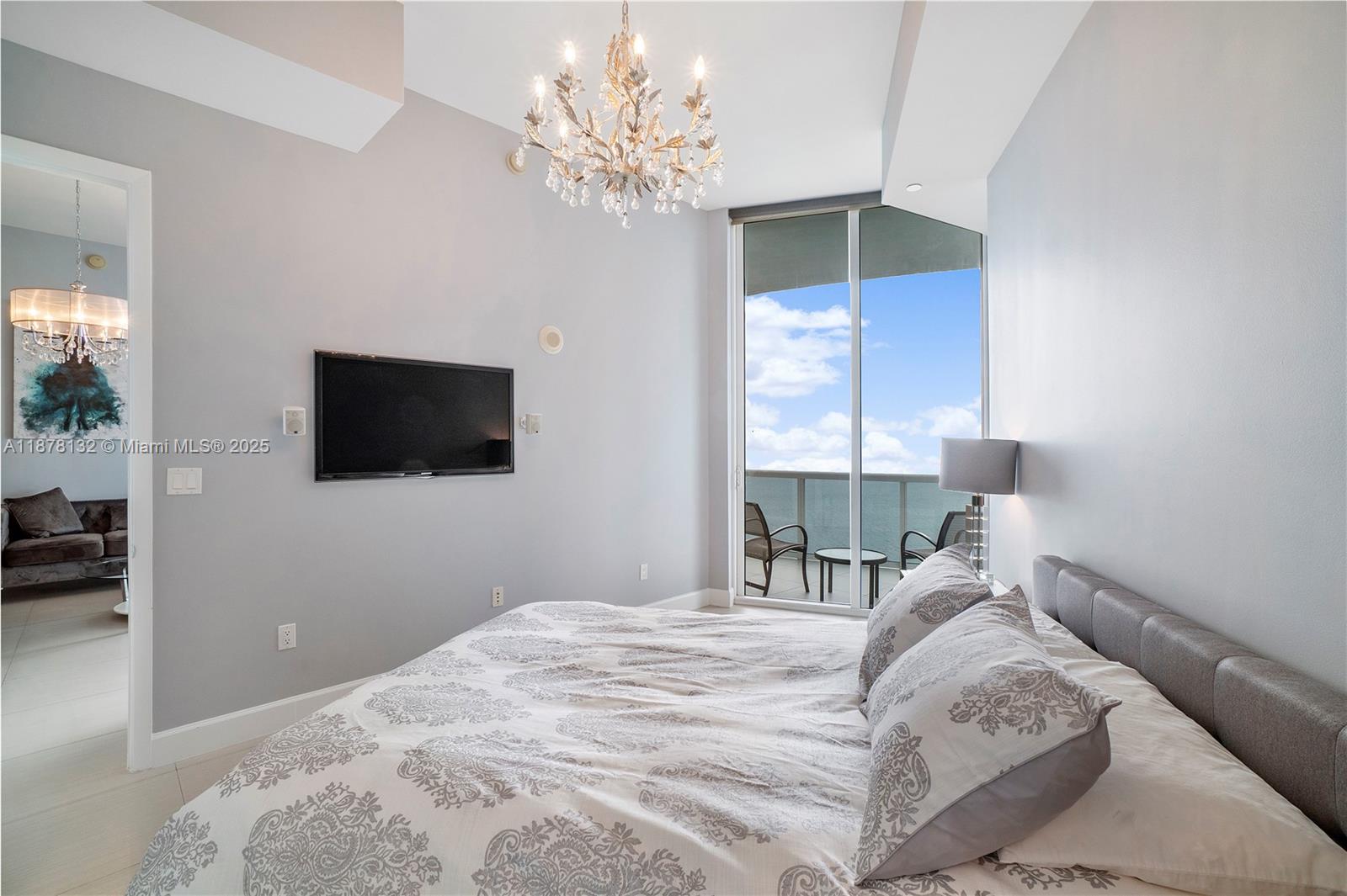 15811 Collins Ave #3907, Sunny Isles Beach FL 33160