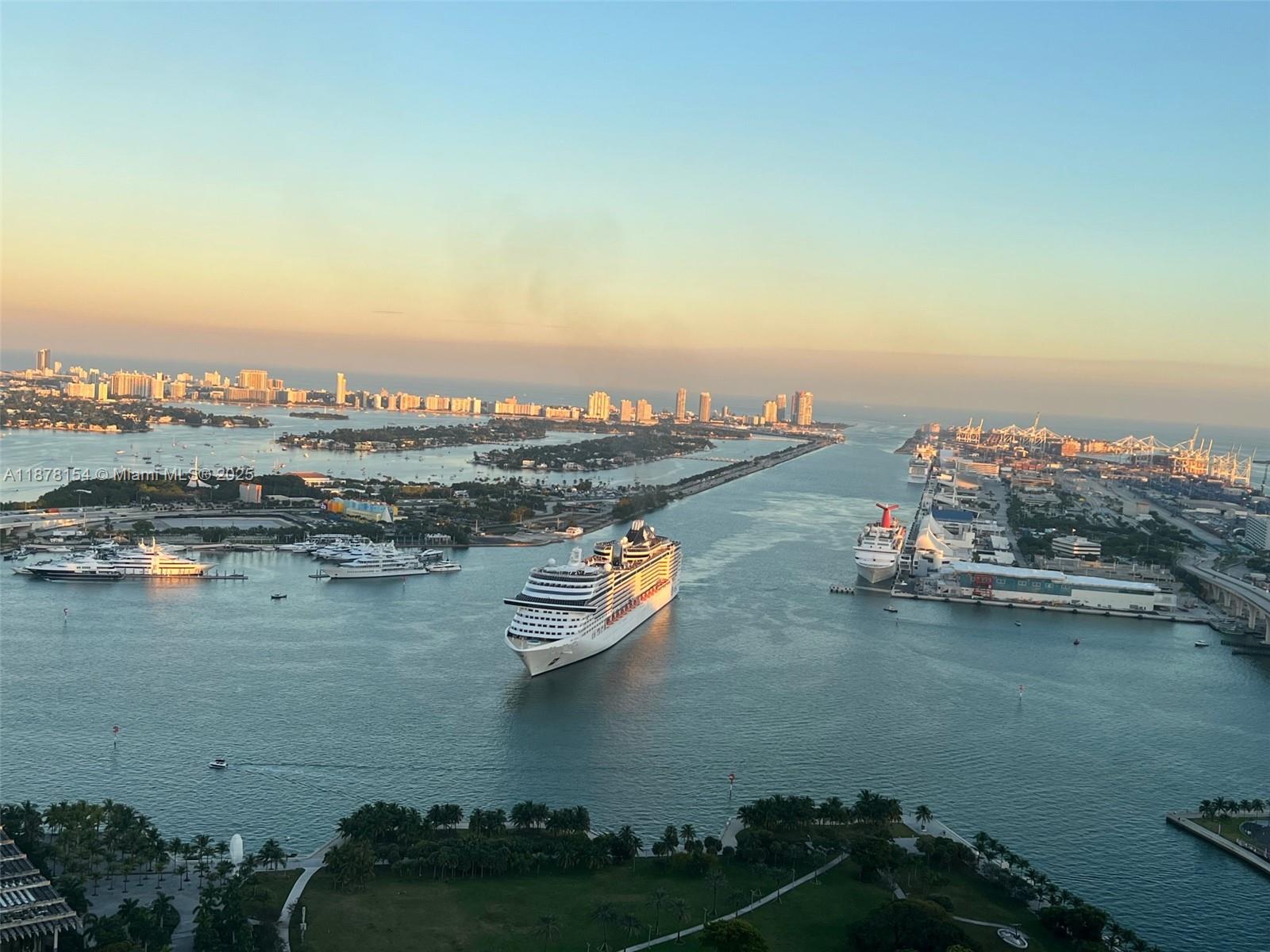1100 Biscayne Blvd #4802, Miami FL 33132