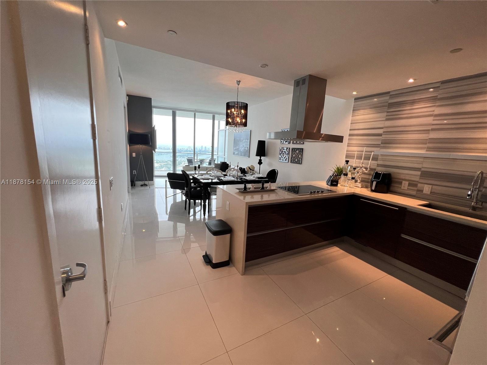 1100 Biscayne Blvd #4802, Miami FL 33132