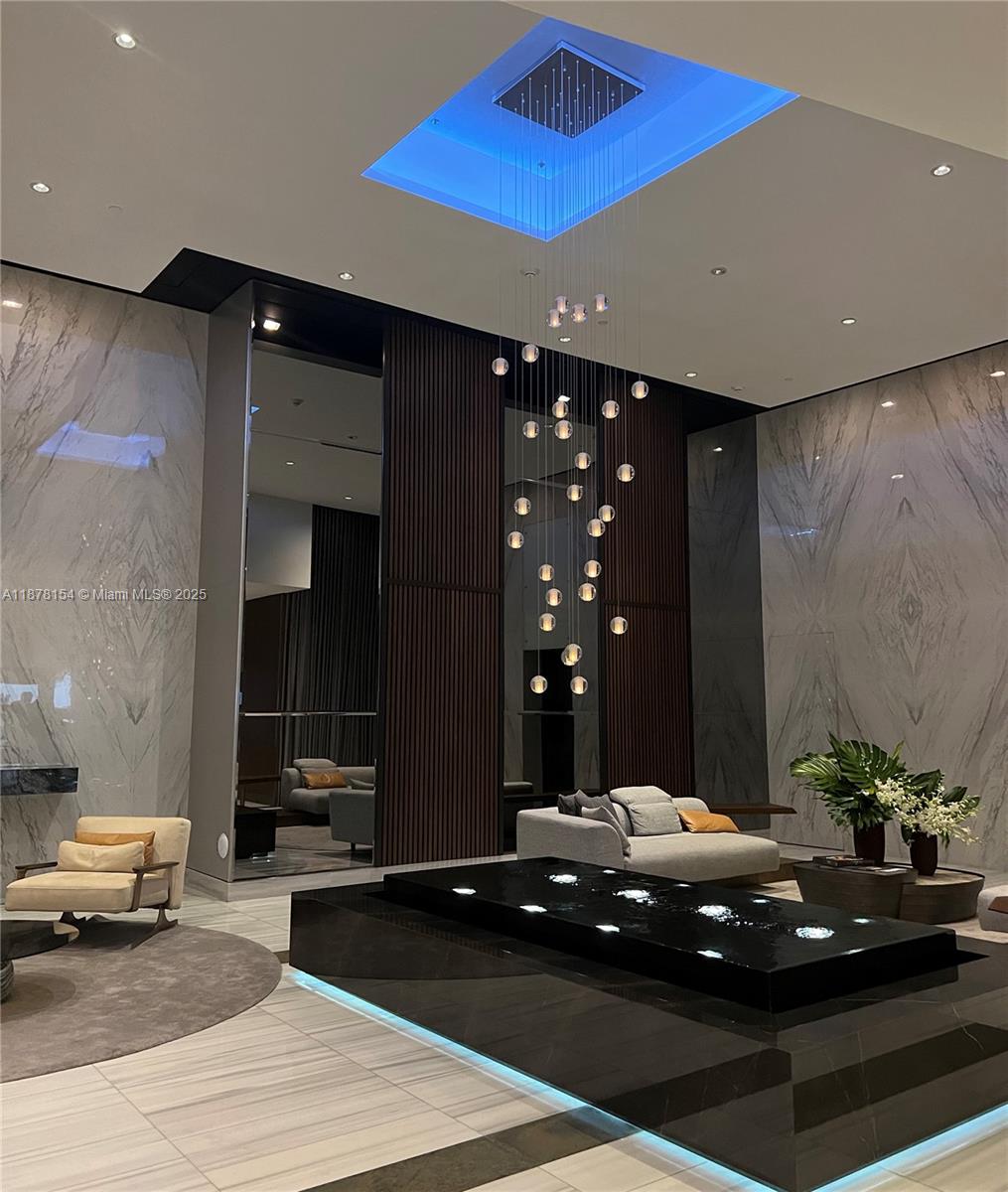 1100 Biscayne Blvd #4802, Miami FL 33132