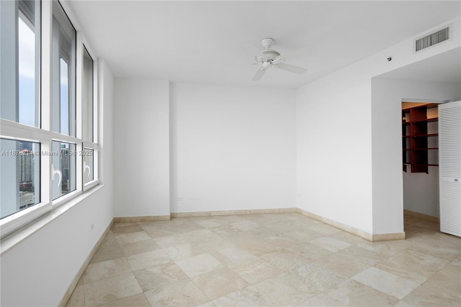 808 Brickell Key Dr #3106, Miami FL 33131