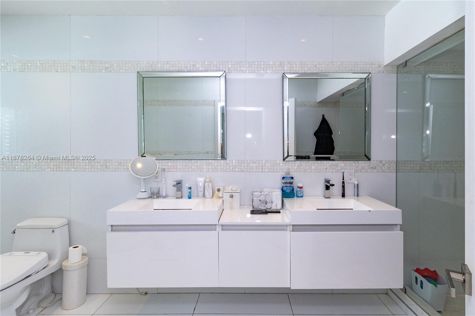 1215 N Biscayne Point Rd, Miami Beach FL 33141