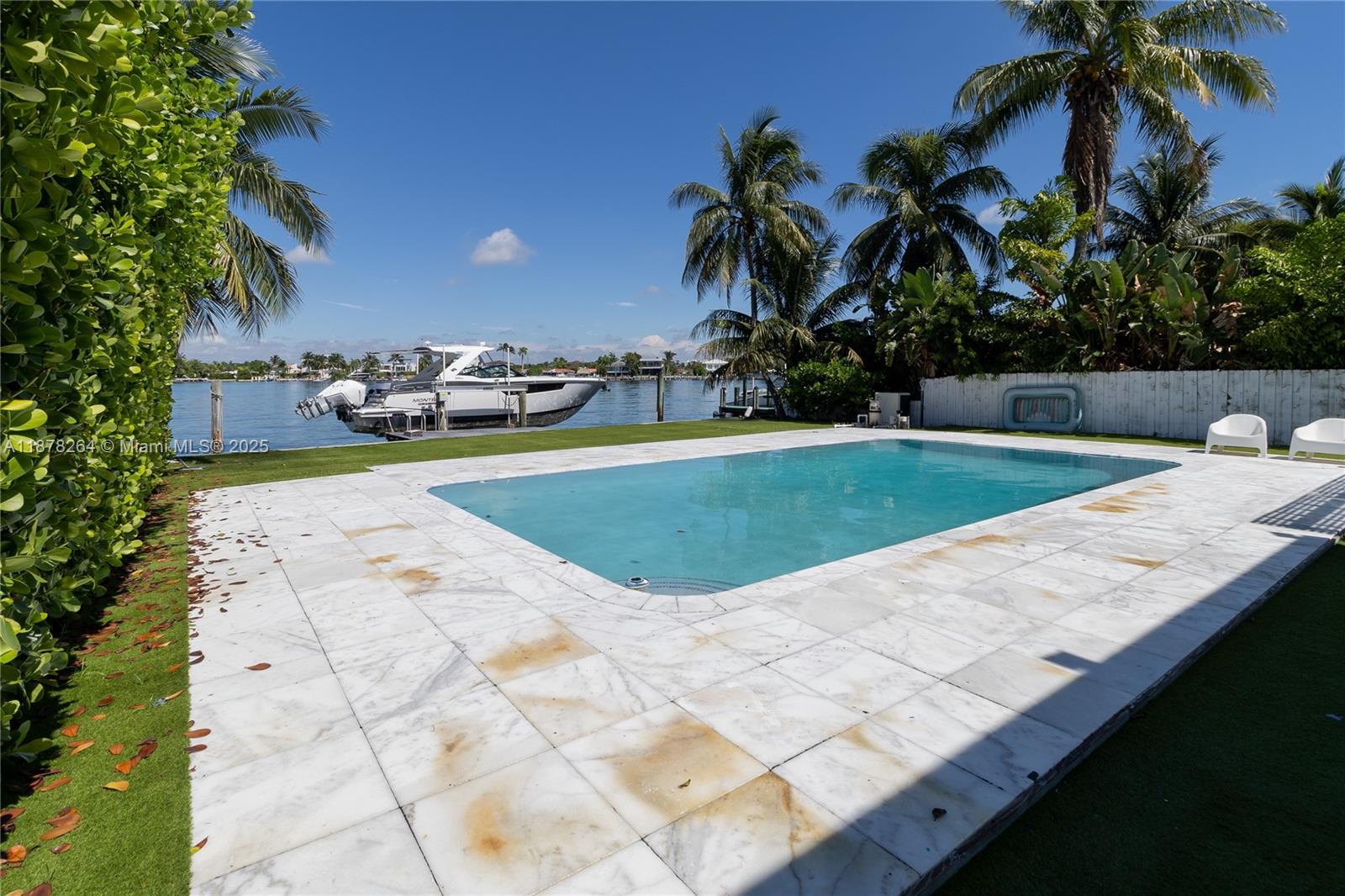 1215 N Biscayne Point Rd, Miami Beach FL 33141