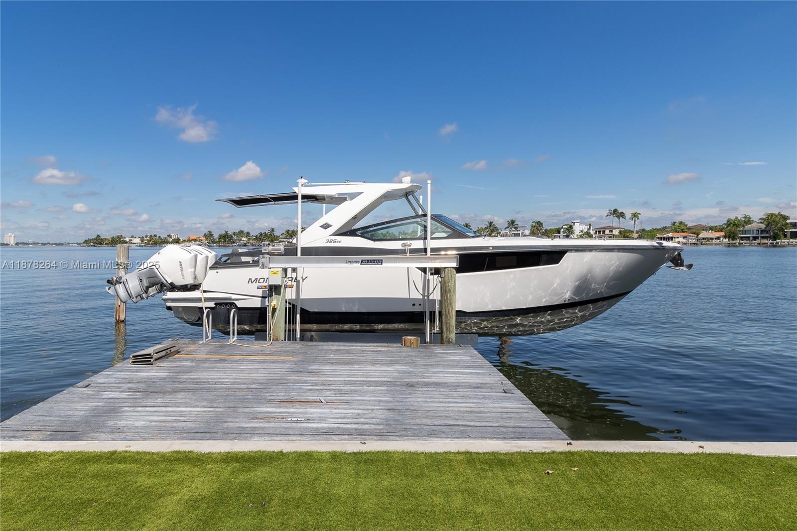 1215 N Biscayne Point Rd, Miami Beach FL 33141