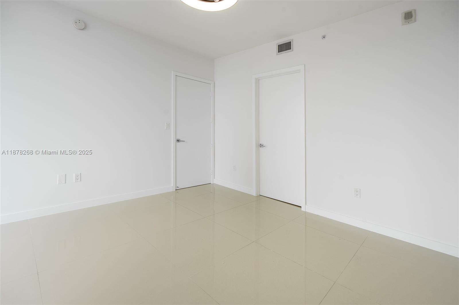 488 NE 18th St #4202, Miami FL 33132