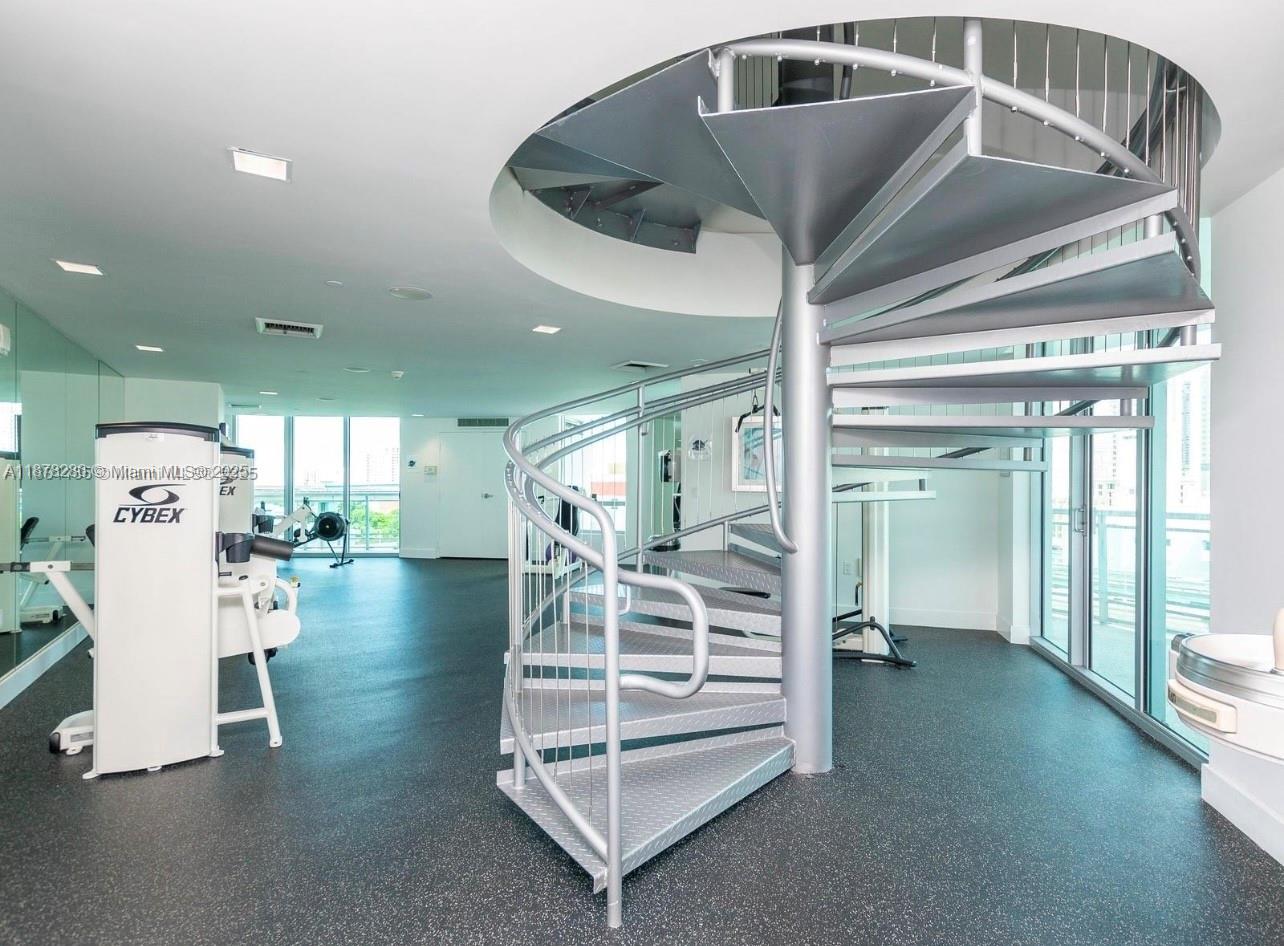 350 S Miami Ave #3409, Miami FL 33130