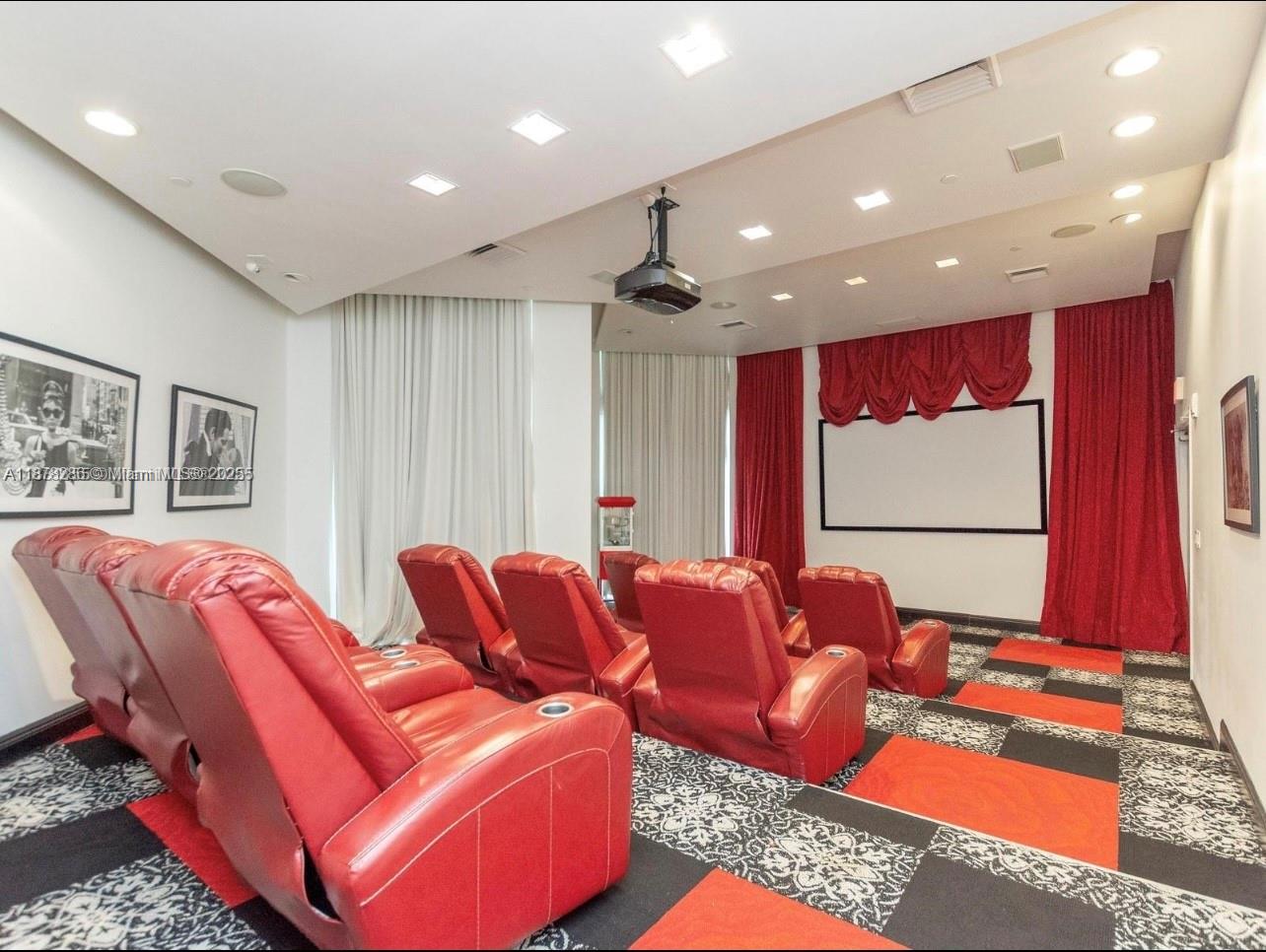 350 S Miami Ave #3409, Miami FL 33130