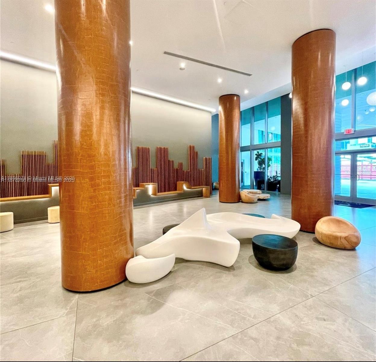 350 S Miami Ave #3409, Miami FL 33130